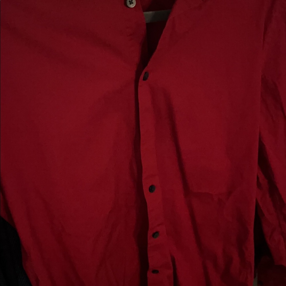 Express button down - Picture 2 of 3